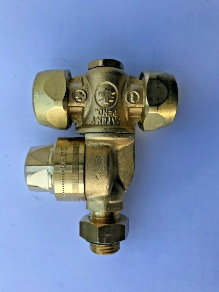 GETTO DOPPIO PER ATOMIZZATORE CON ANTIGOCCIA 1/4 MASCHIO M65 BRAGLIA